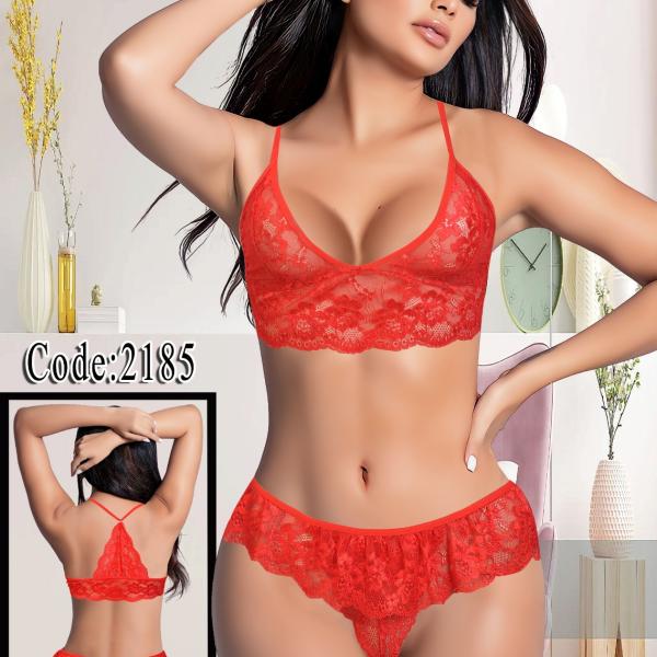 طقم برا+اندر دانتيل فتحة من الصدر