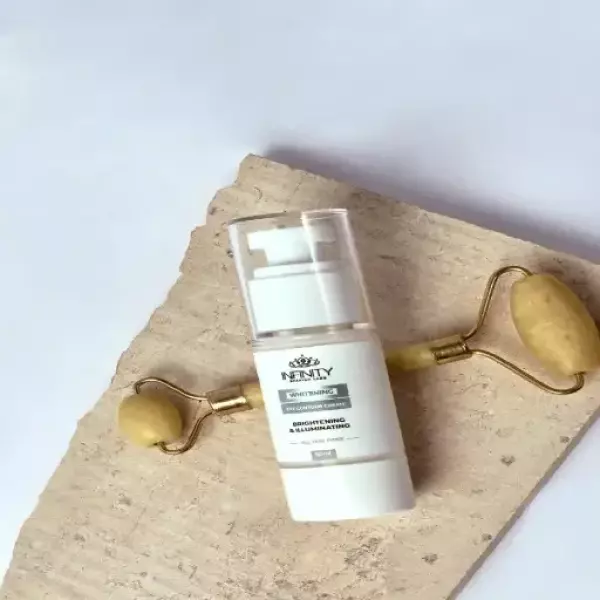 كريم للعيون من إنفينيتي لتقليل الهالات السوداء والانتفاخ وترطيب عميق لمظهر منتعش وشبابي، 30 مل