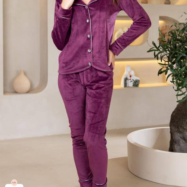 بيجامه فلورا قطيفه زراير ساده 1300